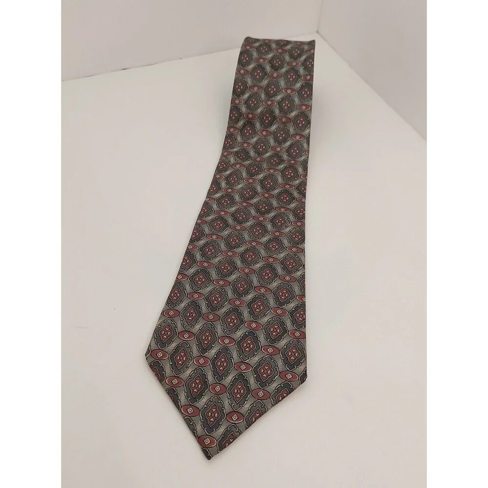 Henry Grethel Men's Tie Elegant Design Silver Gray Maroon
